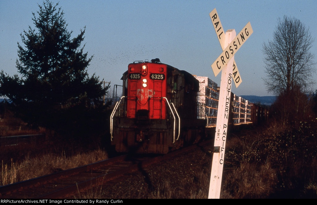 SP 4325 near Albany